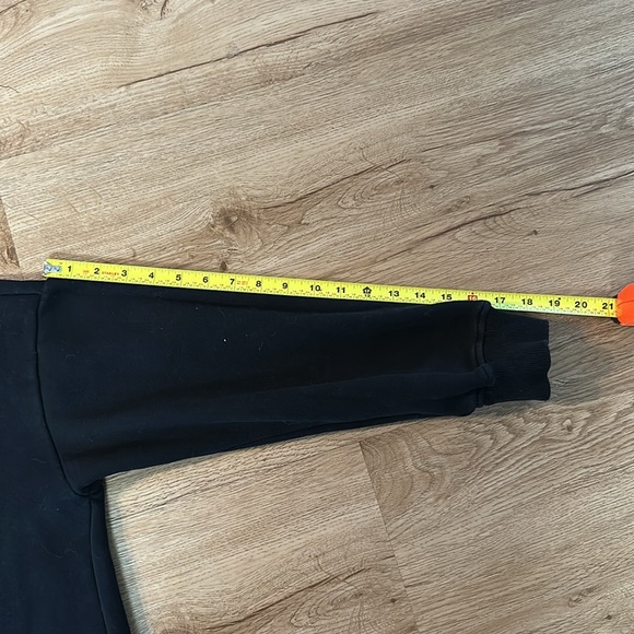 Gucci Sweatshirt For Women - Picture 7 of 8